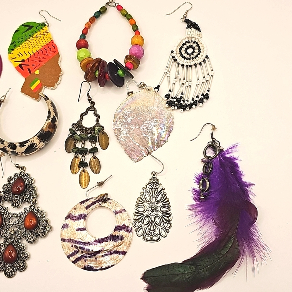 Colorful Assorted Single Earrings Lot - Picture 3 of 4